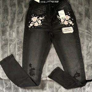 Vanilla Star Mid Rise Skinny Jeans